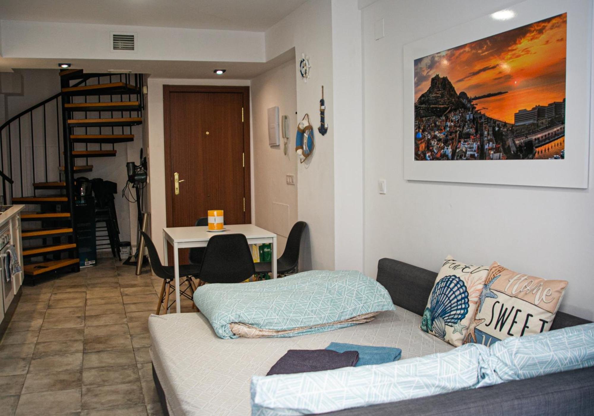 Charming Duplex - Historic Center - 7Min To Beach Alicante Zewnętrze zdjęcie