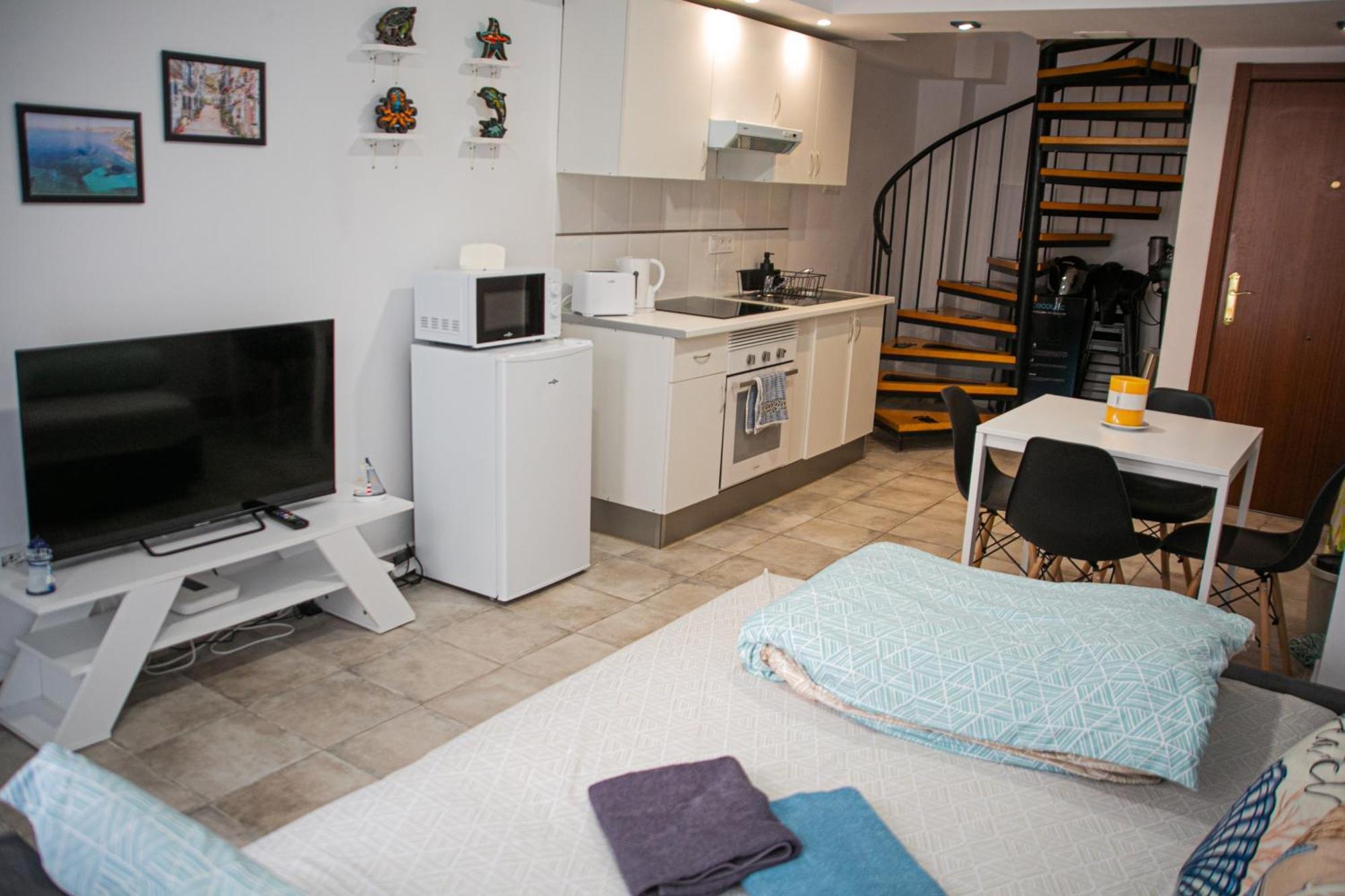 Charming Duplex - Historic Center - 7Min To Beach Alicante Zewnętrze zdjęcie