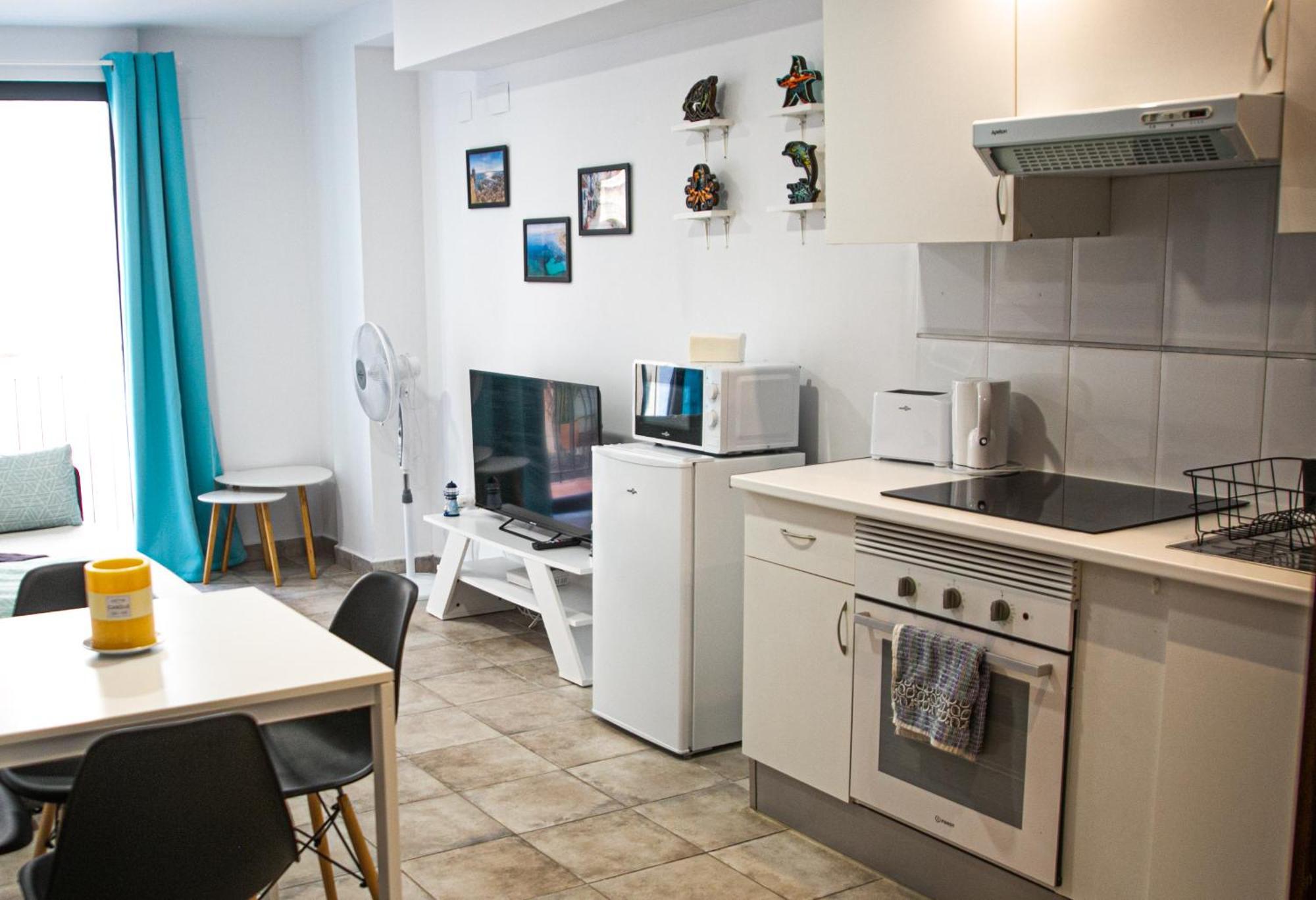Charming Duplex - Historic Center - 7Min To Beach Alicante Zewnętrze zdjęcie